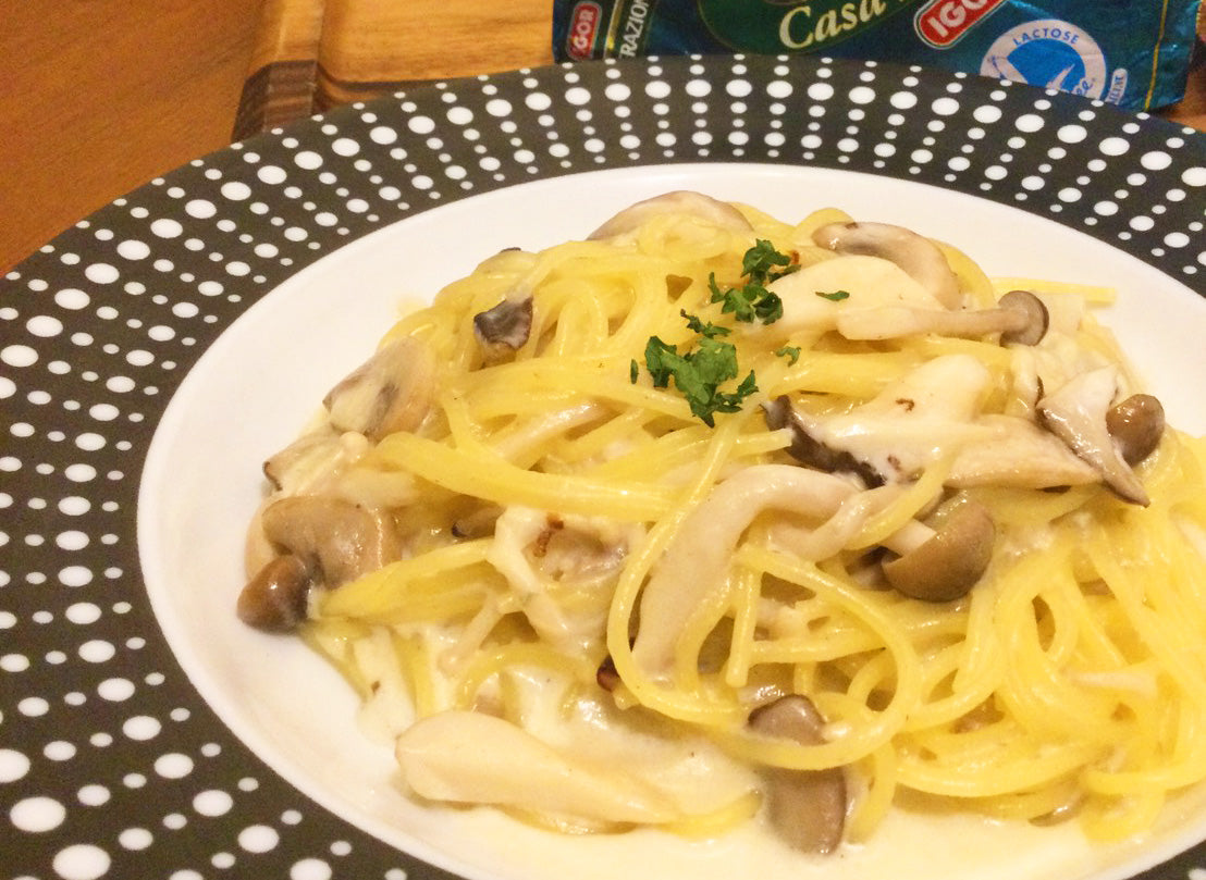 生パスタでつくる！キノコたっぷりゴルゴンゾーラクリーム・スパゲティ
